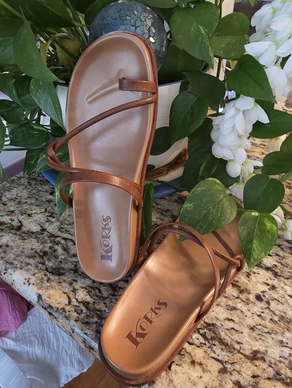 Korks Women's Metallic Bronze Strappy Slide Sandal Sz 8 - Picture 9 of 11